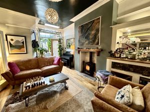 Photo 16- click for photo gallery